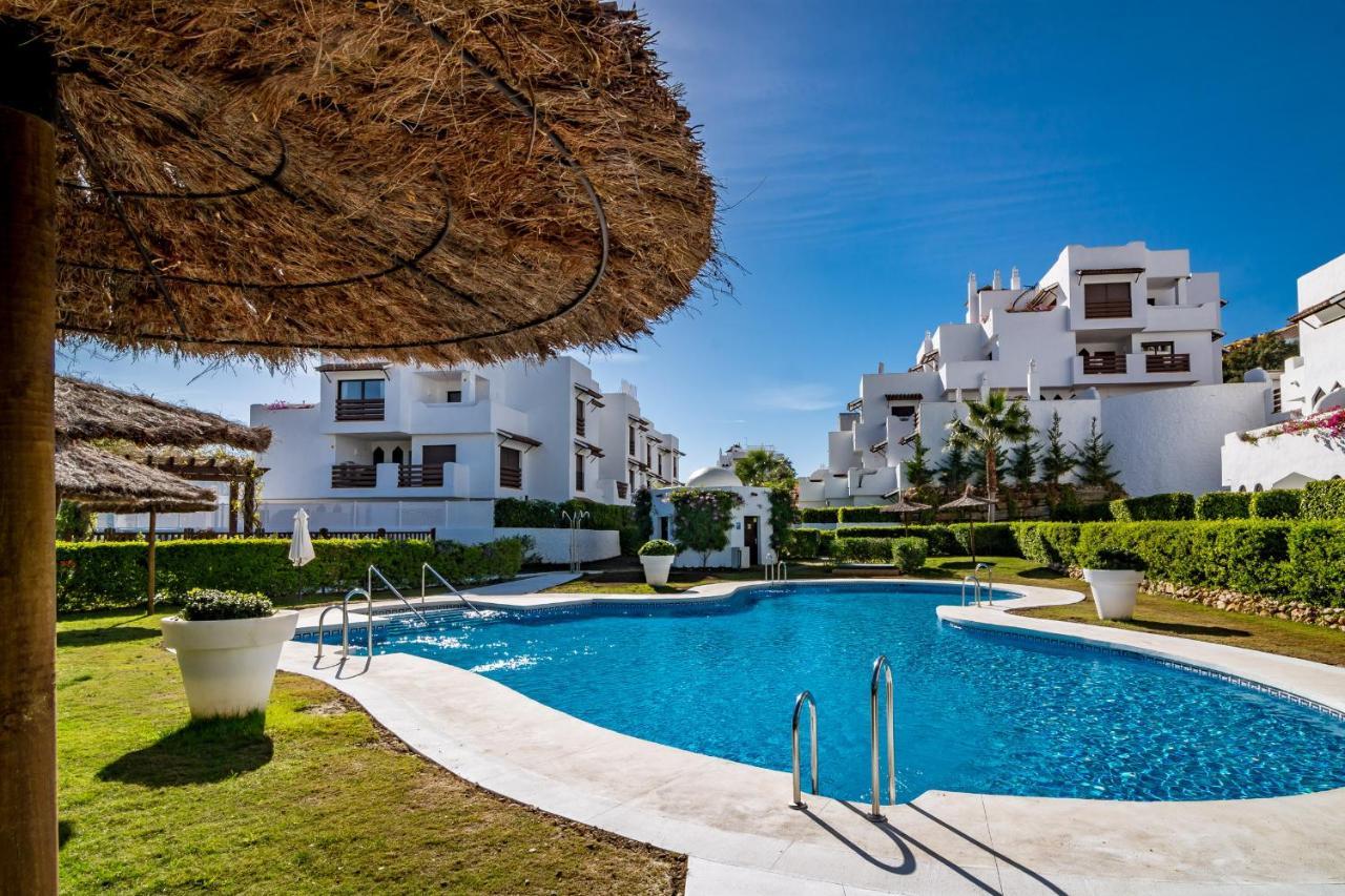 Gh-Modern 2 Bed Apartment With Pool In إِستيبونا المظهر الخارجي الصورة